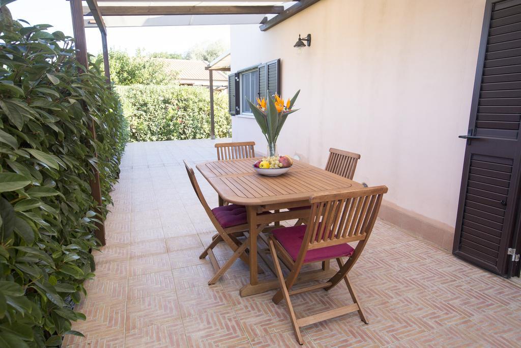 Villa Di Franco Cefalù Eksteriør billede